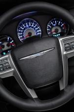 Chrysler 200 Convertible 2012 года